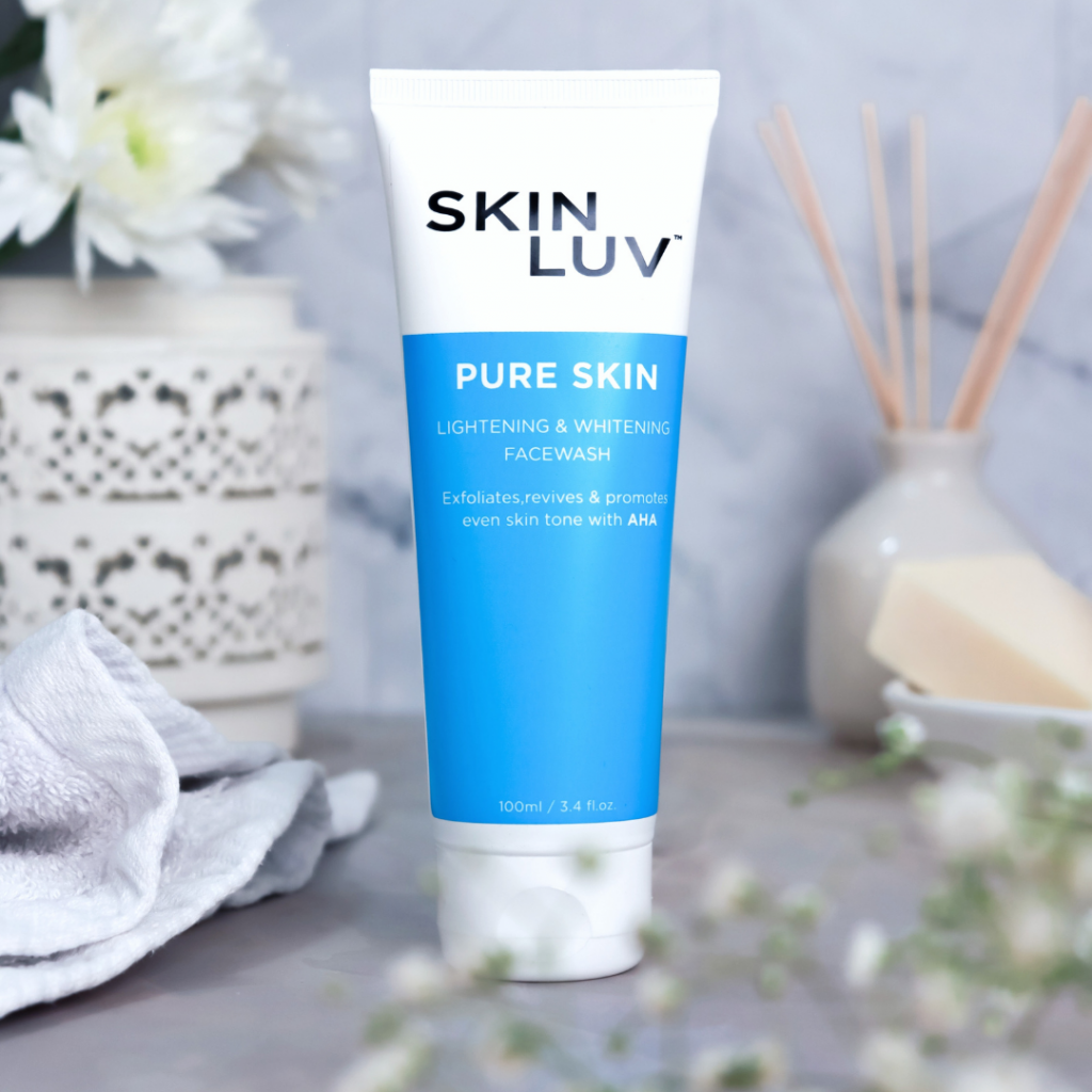 Skin luv perfect white face wash in hindi